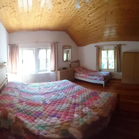 Apartamento Casa Al Tra Le Dolomiti *